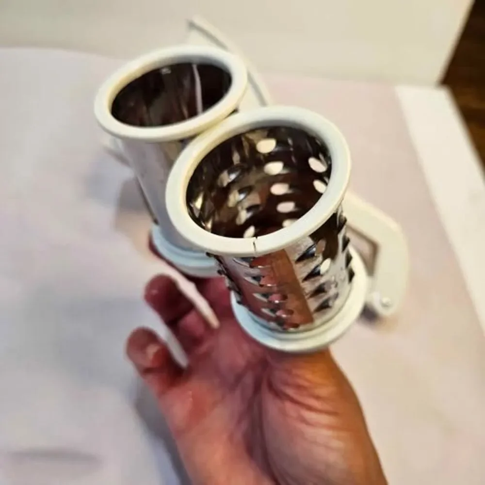 Rotary Grater with 2 Interchangeable Drums